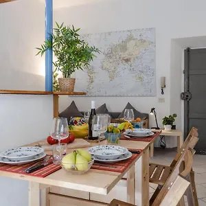 Tuttomondo Flat With Private Courtyard Appartamento