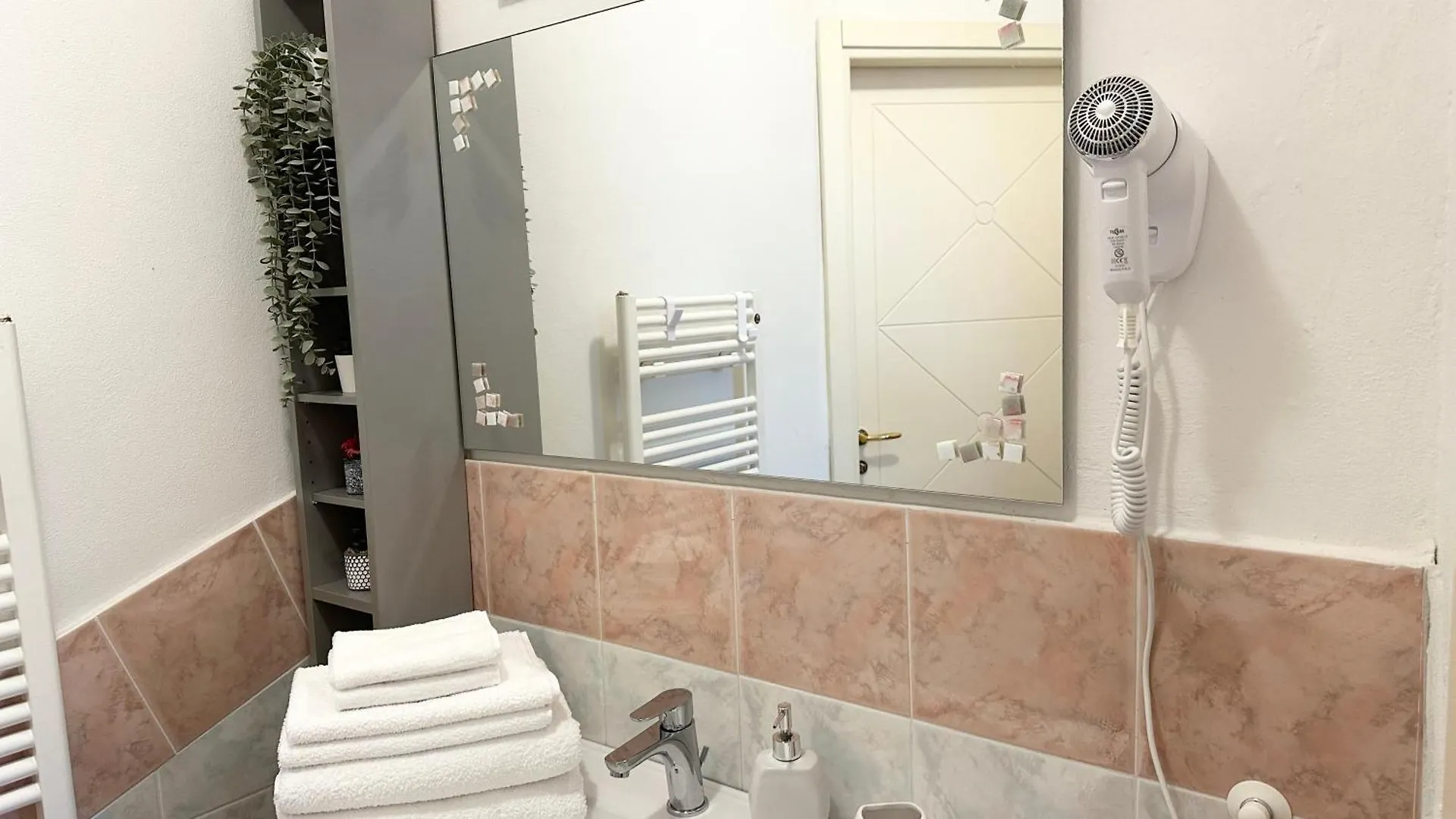 Amarin Pisa Apartment