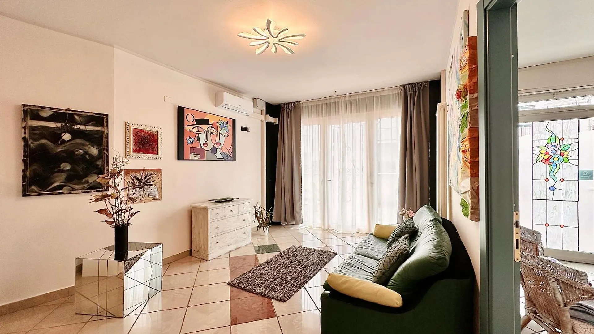Amarin Pisa Apartment